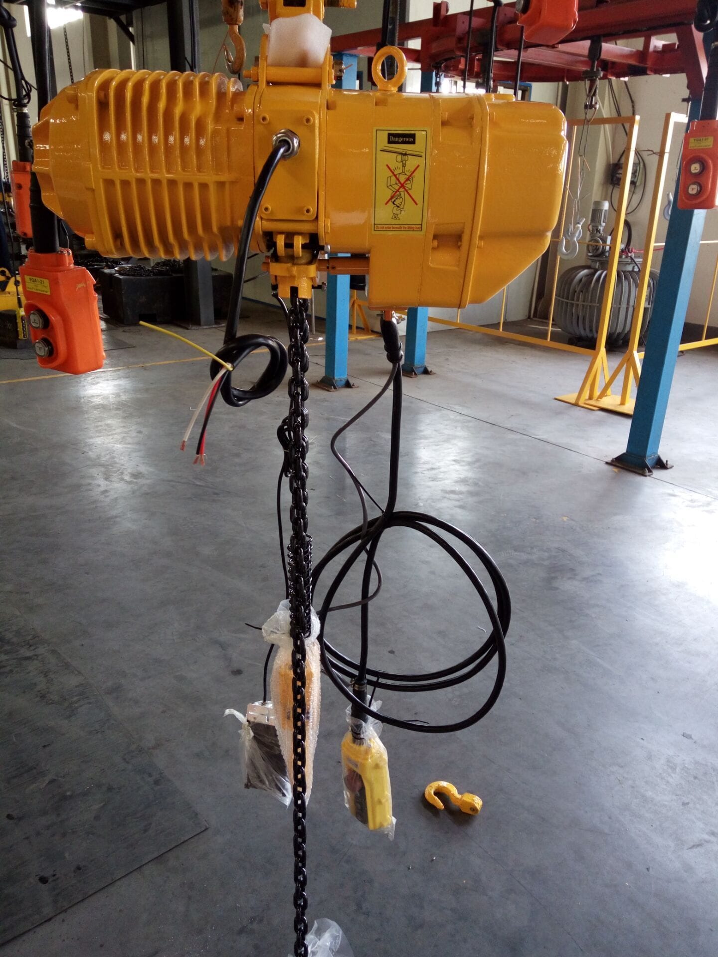 Electric chain hoist